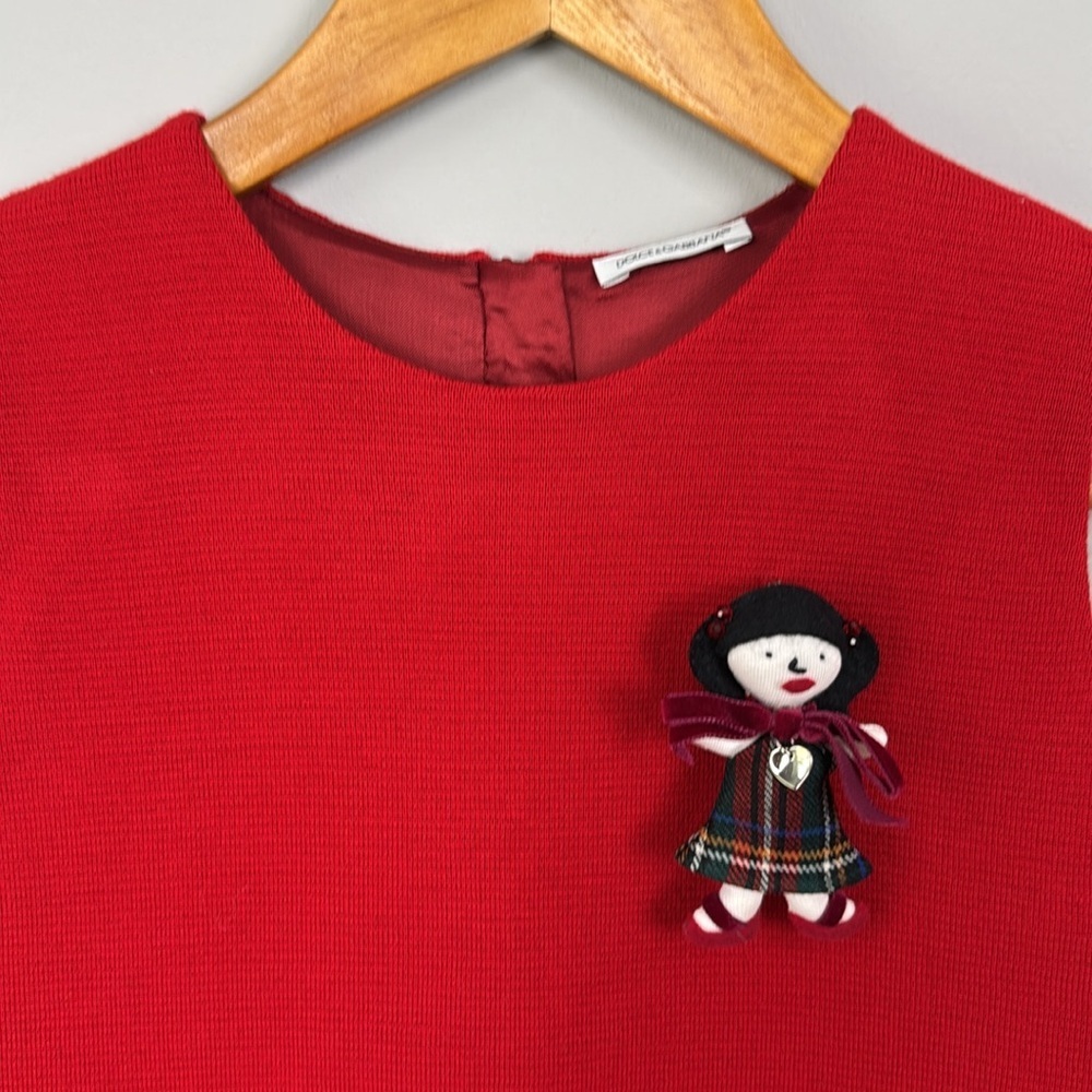 Dolce & Gabbana Tartan Plaid Dress with Doll Broach. Size 9/10. - Picture 4 of 13